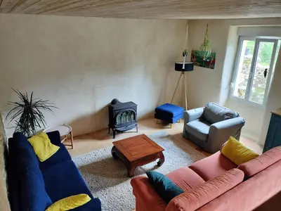 Coin salon dans l'établissement moulin dans les bois - Finistère