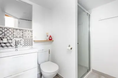 Salle de bains dans l'établissement La Mouette Tranquille
