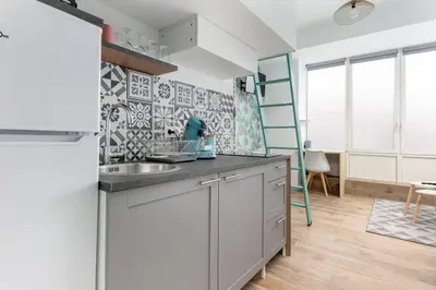 Cuisine ou kitchenette dans l'établissement L'Ascension Végétale