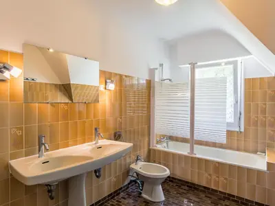 Salle de bains dans l'établissement Holiday Home Villa Rocuet by Interhome