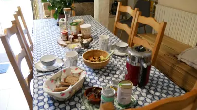 Nourriture dans la maison d'hôtes ou à proximité