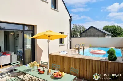 Balcon ou terrasse dans l'établissement 4 minutes à pieds de la plage.