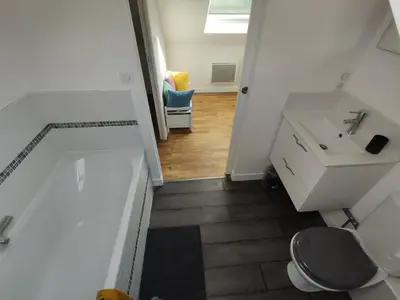 Salle de bains dans l'établissement Ty Breizh jet