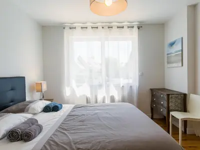 Un ou plusieurs lits dans un hébergement de l'établissement Holiday Home Maison du Venec by Interhome