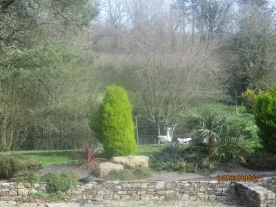 Jardin de l'établissement CAMPING VERT DE MORLAIX