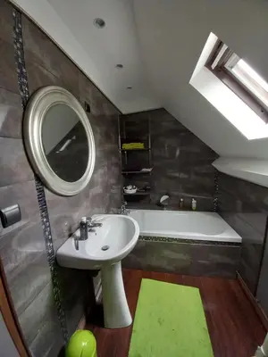 Salle de bains dans l'établissement Maison de vacances à la plage