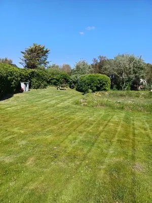 Jardin de l'établissement 4. Ty gevred à 500m de l'océan