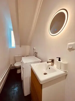 Salle de bains dans l'établissement L'Art Déco - Home Homy