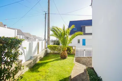 Jardin de l'établissement -HORTENSE- MAISON SABLES BLANCS Á 300M DES PLAGES