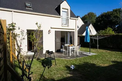 Jardin de l'établissement -L'ABRI CÔTIER- MAISON CABELLOU Á 300 M DE LA MER