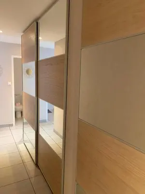 Un ou plusieurs lits dans un hébergement de l'établissement L'Escale - appartement spacieux au calme