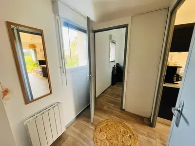 Cuisine ou kitchenette dans l'établissement Très bel appartement proche de la mer