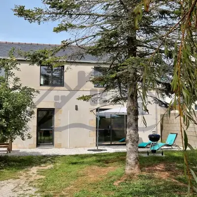 LocaLise - M3C - La petite Bigoudène - Maison entièrement rénovée en duplex avec jardin - Tout à pied