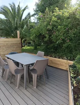 Jardin de l'établissement Appart 7 min de la mer+jardin