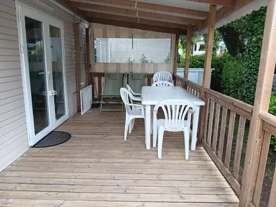 Balcon ou terrasse dans l'établissement pont aven mobile hom