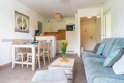 Cuisine ou kitchenette dans l'établissement Le Kichen - Appt proche de la plage