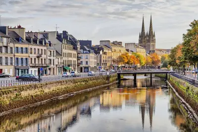 Vue générale sur Quimper ou vue de la ville depuis l'appartement