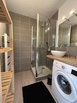 Salle de bains dans l'établissement Le Lagon, joli studio en bord de mer