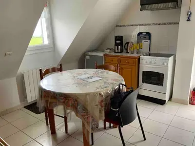 Cuisine ou kitchenette dans l'établissement Appartement - Plogoff Pointe du Raz