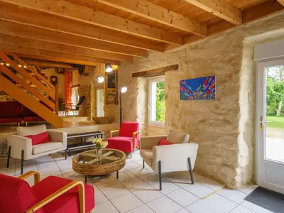 Coin salon dans l'établissement Holiday Home La Torche by Interhome