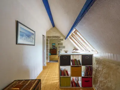Cuisine ou kitchenette dans l'établissement Holiday Home La Torche by Interhome