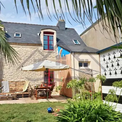 LocaLise - M11B - A la pointe - Maison de vacances avec jardin entièrement clos - A 50m de la plage - 700m du centre - tout à pied - wifi inclus - draps inclus - Animaux bienvenus