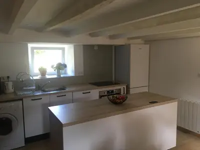 Cuisine ou kitchenette dans l'établissement La maison de Gwen