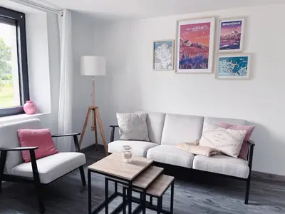 Coin salon dans l'établissement Gîte Familial 3 étoiles - Maison Kidour