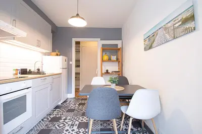 Cuisine ou kitchenette dans l'établissement Wood & Sea I Sauna & Hyper centre