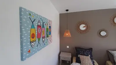 Coin salon dans l'établissement Maison neuve à deux pas de la superbe plage des Amiets
