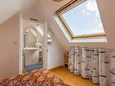 Salle de bains dans l'établissement Holiday Home Belvédère sur la Mer by Interhome
