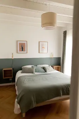 Un ou plusieurs lits dans un hébergement de l'établissement Men Louet E - Gîte de bord de mer