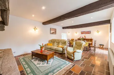 Coin salon dans l'établissement Gîte de Kerduraison - Maison avec grand jardin