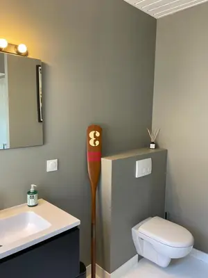 Salle de bains dans l'établissement La Part des Anges 29 - Maison d'hôtes et Table épicurienne