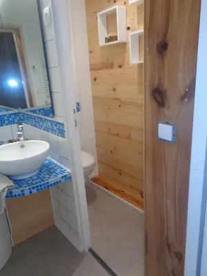 Salle de bains dans l'établissement Les chambres de Kerael