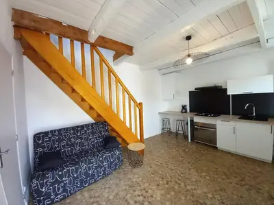 Cuisine ou kitchenette dans l'établissement Aven, maisonnette avec mezzanine