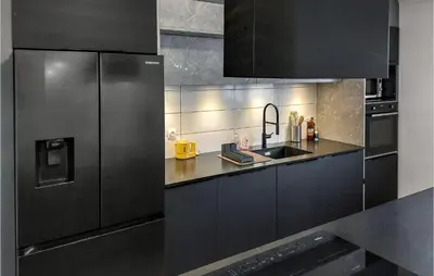 Cuisine ou kitchenette dans l'établissement Gorgeous Home In Morlaix With Kitchen