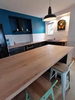 Cuisine ou kitchenette dans l'établissement Le tie-break