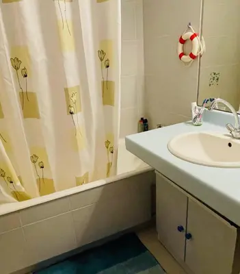 Salle de bains dans l'établissement Une pause à Bénodet