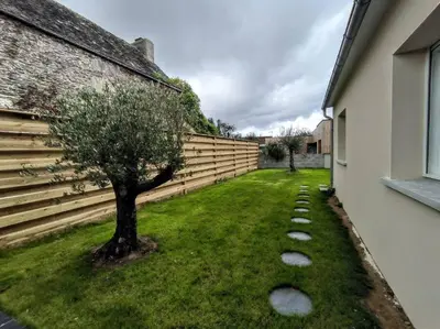 Jardin de l'établissement Villa à 900m des plages