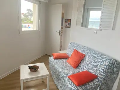 Coin salon dans l'établissement Studio vue mer face à la plage