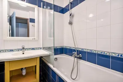 Salle de bains dans l'établissement Résidence Cap Azur - maeva Home - Appartement 2 pièces 5 personnes - Confort MAE-4229