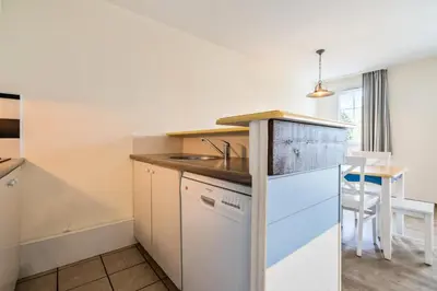 Cuisine ou kitchenette dans l'établissement Résidence Cap Azur - maeva Home - Appartement 3 Pièces 7 Personnes - Confort MAE-4376