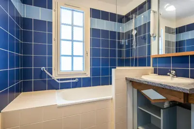 Salle de bains dans l'établissement Le Cap Glénan - maeva Home - Appartement 2 Pièces 4 Personnes - Confort MAE-4243