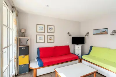 Télévision ou salle de divertissement dans l'établissement Le Cap Glénan - maeva Home - 2 Pièces 5 Personnes Confort MAE-5645