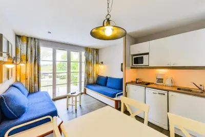 Cuisine ou kitchenette dans l'établissement Le Cap Glénan - maeva Home - 2 Pièces 5 Personnes Confort MAE-5648
