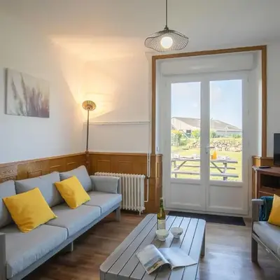 Holiday Home Ty Cam by Interhome