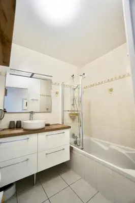 Salle de bains dans l'établissement La Vigie