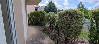 Jardin de l'établissement Harmonia proche du centre et de Gourvily
