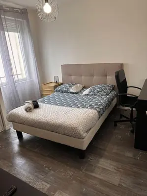 Un ou plusieurs lits dans un hébergement de l'établissement Jaurès-Pilier rouge/App spacieux/3 chambres/6 pers